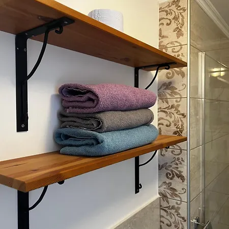 Jt Apartma Μπλεντ